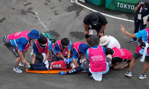 Страшная авария произошла в гонках на Олимпиаде в Токио, где выступает Казахстан. Видео