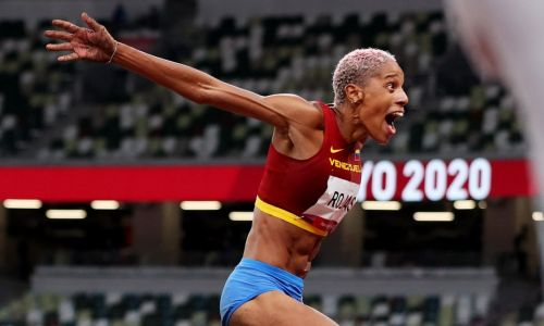 В финале Олимпиады-2020 без титулованной казахстанки был установлен новый мировой рекорд