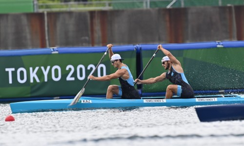 Байдарочники Тимофей и Сергей Емельяновы выступят в четвертьфинале Олимпиады-2020