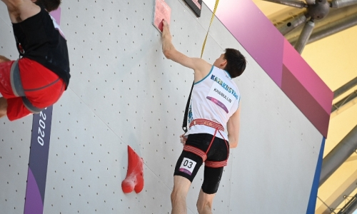 Казахстанский скалолаз не вышел в финал Олимпиады-2020