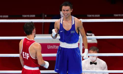 «Очередное спорное решение». Победу казахстанского боксера на Олимпиаде-2020 поставили под сомнение