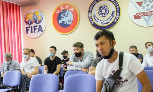 Болельщики «Актобе» встретились с руководством команды