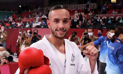 Француз после победы над казахстанцем взял «золото» Олимпиады в Токио