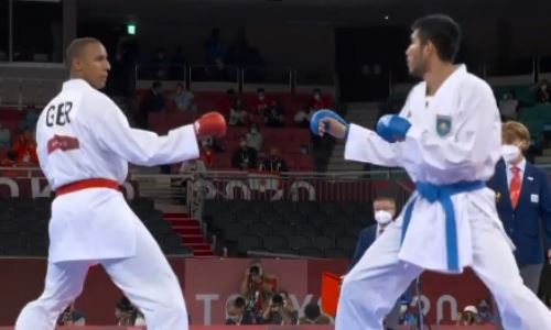 Казахстанский каратист вырвал ничью в бою с чемпионом мира на Олимпиаде-2020