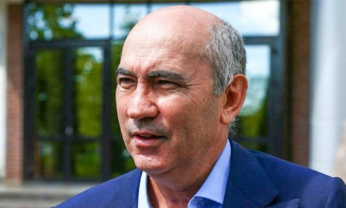 Кандидатуру работающего в «Кайрате» Бердыева предложили московскому «Спартаку»