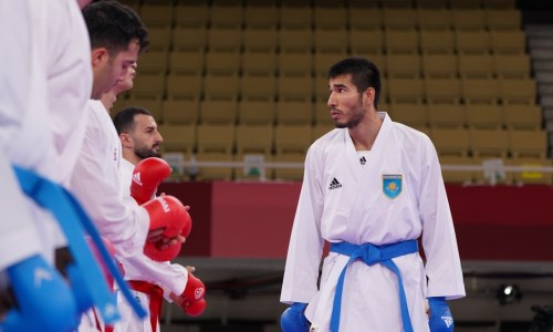 «Выложились на полную». Казахстанский каратист обратился к болельщикам после Олимпиады в Токио