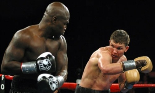 «Люблю о нём всё». Культовый бой казахстанского боксера застрял в памяти эксперта из США