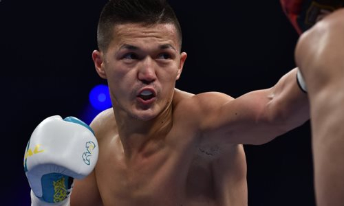 У казахстанского боксера-полицейского из Нью-Йорка сорвался бой в США