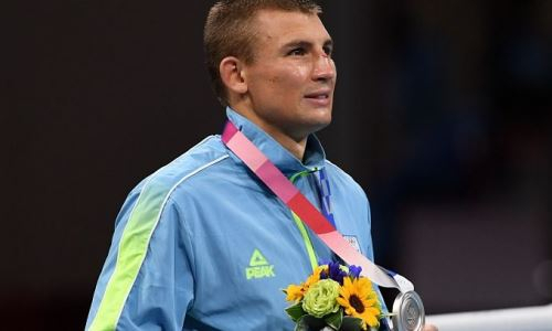 «Мы боксировали не только с соперником, но и с судьями». Призер Олимпиады-2020 высказался о судействе