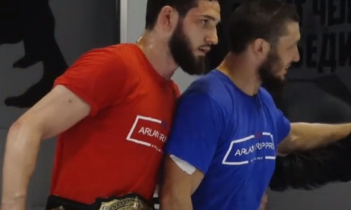 Казахстанский чемпион промоушна проиграл бой за титул