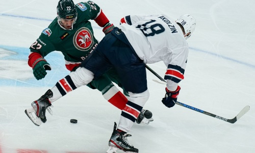 «Он все принимает близко к сердцу». Воспитанник «Барыса» не может адаптироваться в топ-клубе КХЛ