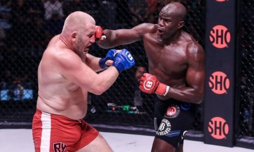 Харитонов получил серьезную травму в проигранном бою Bellator