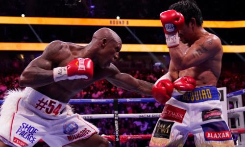 Видео долгожданного боя Мэнни Пакьяо с неожиданным исходом