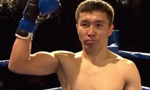 Видео дебютных боев в профи чемпионов мира из Казахстана Кайрата Ералиева и Сабыржана Аккалыкова
