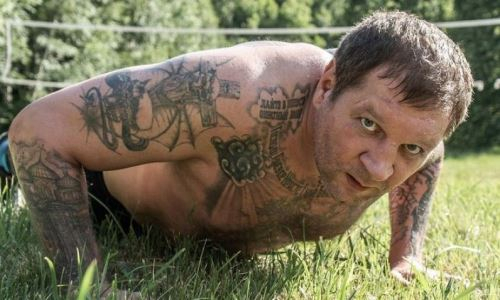 Александр Емельяненко озвучил условие для выступления в одном турнире с братом