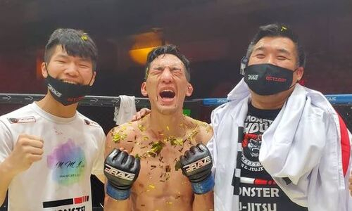 Обидчик казахстанского «Бизона» нацелился на российского топ-бойца. С ним хотел биться Куат Хамитов