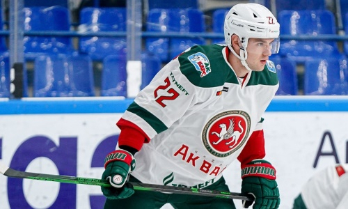 Озвучено, в каком звене и с какими партнерами форвард сборной Казахстана может начать сезон КХЛ в «Ак Барсе»