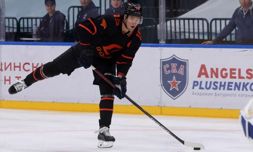 «Авангард» с казахстанским ассистентом капитана потерпел неожиданное поражение