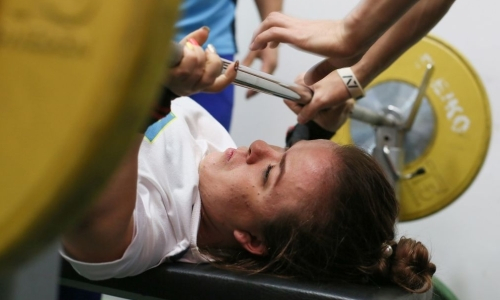 Казахстанская пауэрлифтерша выступила на Паралимпиаде-2020 в Токио