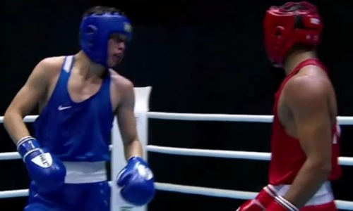 Казахстанский боксер отправил индийца в нокдаун и вышел в финал МЧА-2021
