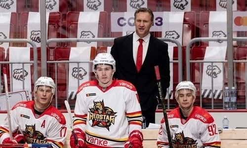 Соперник «Барыса» по Востоку КХЛ перед началом сезона резко сменил трансферную стратегию