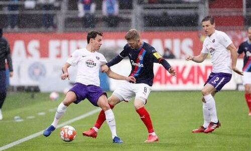 Шпилевский после ухода из «Кайрата» снова не смог выиграть в Бундеслиге. Его клуб идет на последнем месте