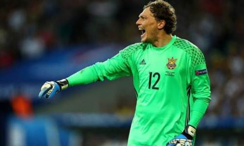 Стал известен капитан сборной Украины на матч с Казахстаном