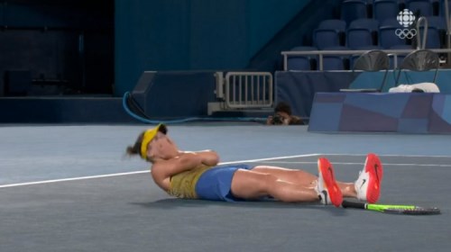 Появилось фото с невероятными эмоциями шестой ракетки мира после победы над Рыбакиной в матче за бронзу Олимпиады