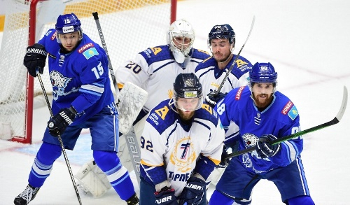 Фоторепортаж с матча Кубка Президента РК «Барыс» − «Торпедо» Усть-Каменогорск 4:2