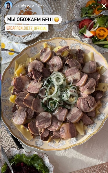 «Мы обожаем». Казахская девушка капитана «Барыса» показала фото их любимого занятия