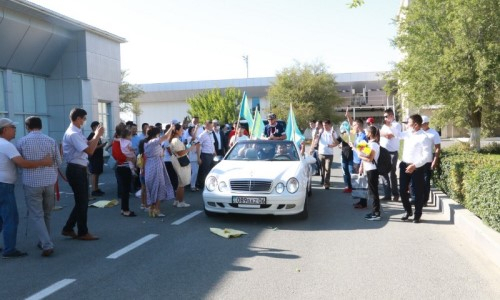 В Атырау встретили вернувшихся с победой парадзюдоистов