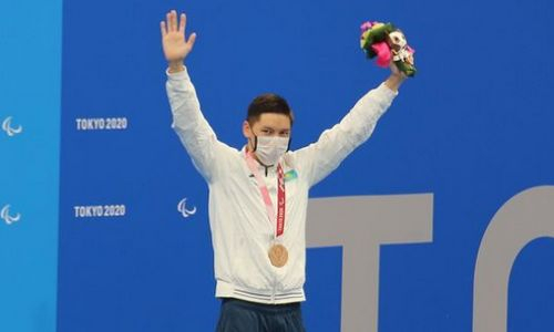Казахстан после завоевания «бронзы» продолжил падение в медальном зачете Паралимпиады-2020