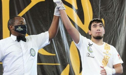 19-летний казахстанский боксер проведет второй бой менее чем за месяц