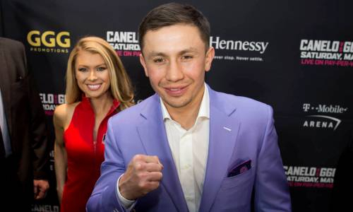 Головкину предложили прибыльный бой на стадионе