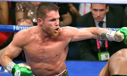 «Канело» засчитали поражение Головкину и предрекли фиаско с бою с экс-чемпионом