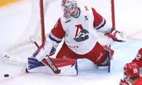 Сейв года? КХЛ в восторге от шедевра в исполнении экс-вратаря «Барыса»