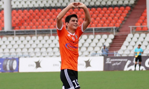 «Шахтер» легко разобрался с «Жетысу» в матче с дублем казахстанского нападающего