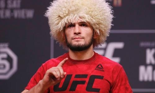 Хабиб Нурмагомедов отреагировал на пост о Кларенсе Зеедорфе в «инстаграме» Лиги чемпионов