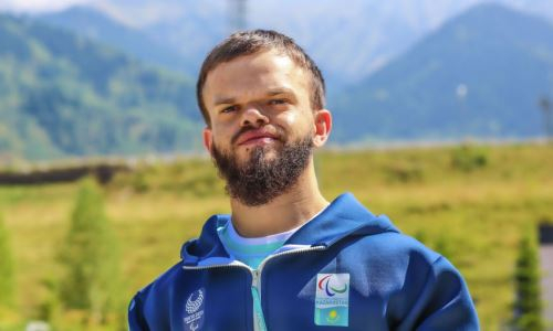 Мурал с изображением чемпиона Паралимпиады-2020 из Казахстана появился в Костанае. Фото