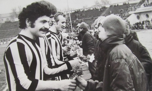 «Его долгое время пытались заполучить греческие команды». На Кипре вспомнили легендарного игрока «Кайрата»