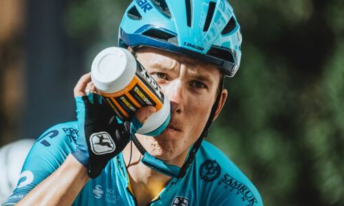 Велогонщики «Астаны» попали в аварию и оказались в больнице