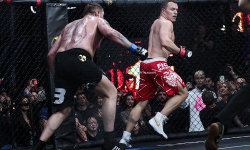 «Пробили дно, поздравляю!». Бой Емельяненко с блогером вызвал шквал критики