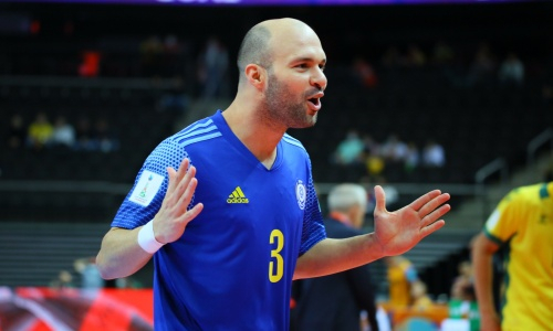 Успехи сборной Казахстана по футзалу легко объяснили в Таиланде