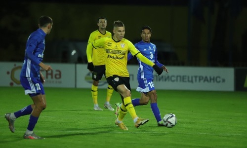 Покинувший «Актобе» тренер вывел свой новый клуб на первое место в чемпионате