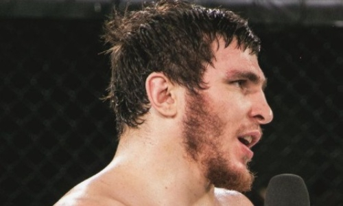 «Кто через это не проходил, никогда не поймёт каково это». «Пиранья» показал видео подготовки к бою с Хамитовым