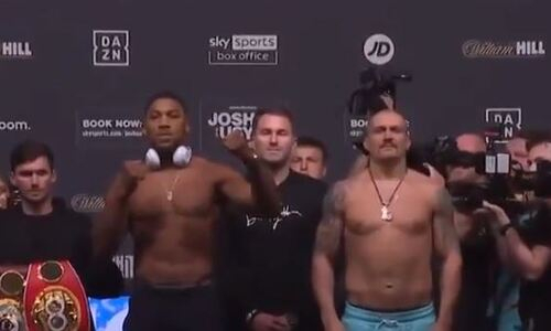 Джошуа и Усик прошли взвешивание за день до боя. Фото и видео