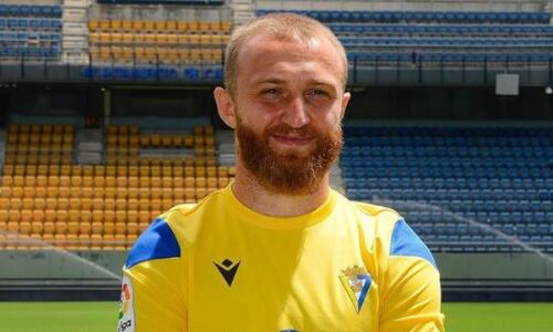 Бывший защитник «Астаны» помог испанскому клубу вырвать очко у «Барселоны»