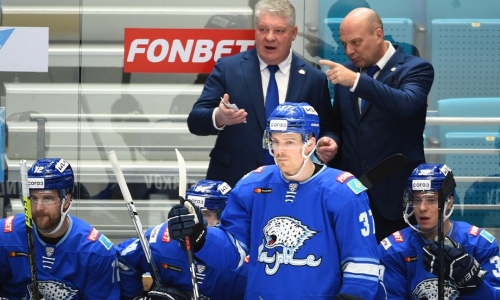 «Сейчас производит впечатление более сильной стороны». Матч «Барыс» — «Автомобилист» спрогнозировали в России