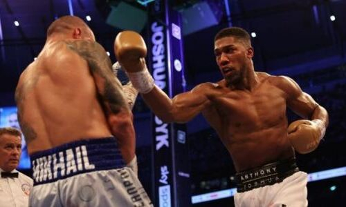 «Он может вернуть титулы». Экс-чемпион мира объяснил Джошуа, как взять реванш у Усика