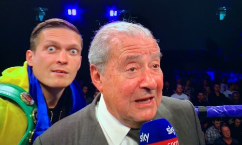 Арум заранее обвинил со-промоутера Головкина в поражении Джошуа Усику